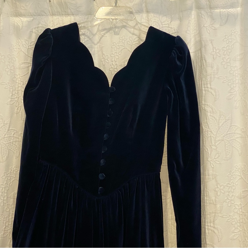 Beautiful Blue Velvet - Laura Ashley Full Length Dress Size 8 - Picture 8 of 13